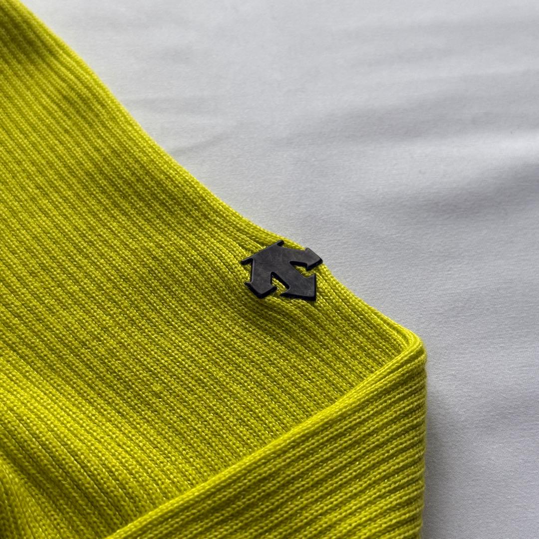 デサント カッティングデザイン ジップスタンド セーター