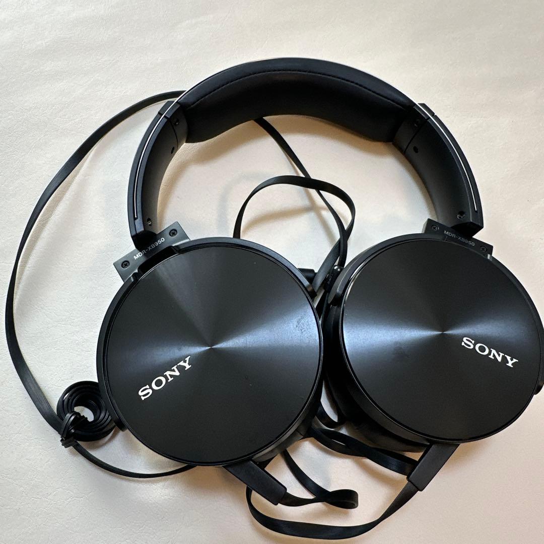 で*ん様 超美品！SONY MDR-XB950 ヘッドホンケース付き