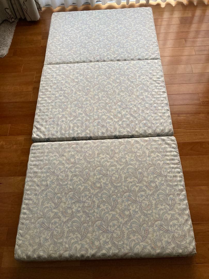 西川の二層タイプ　ムアツ布団アコ・ハード シングルタイプ② 同時購入価格です