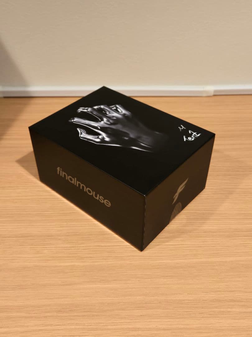 極美品 Finalmouse Starlight Pro Tenz Medium