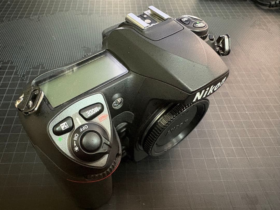 美品 Nikon D200 ボディ CCDセンサー