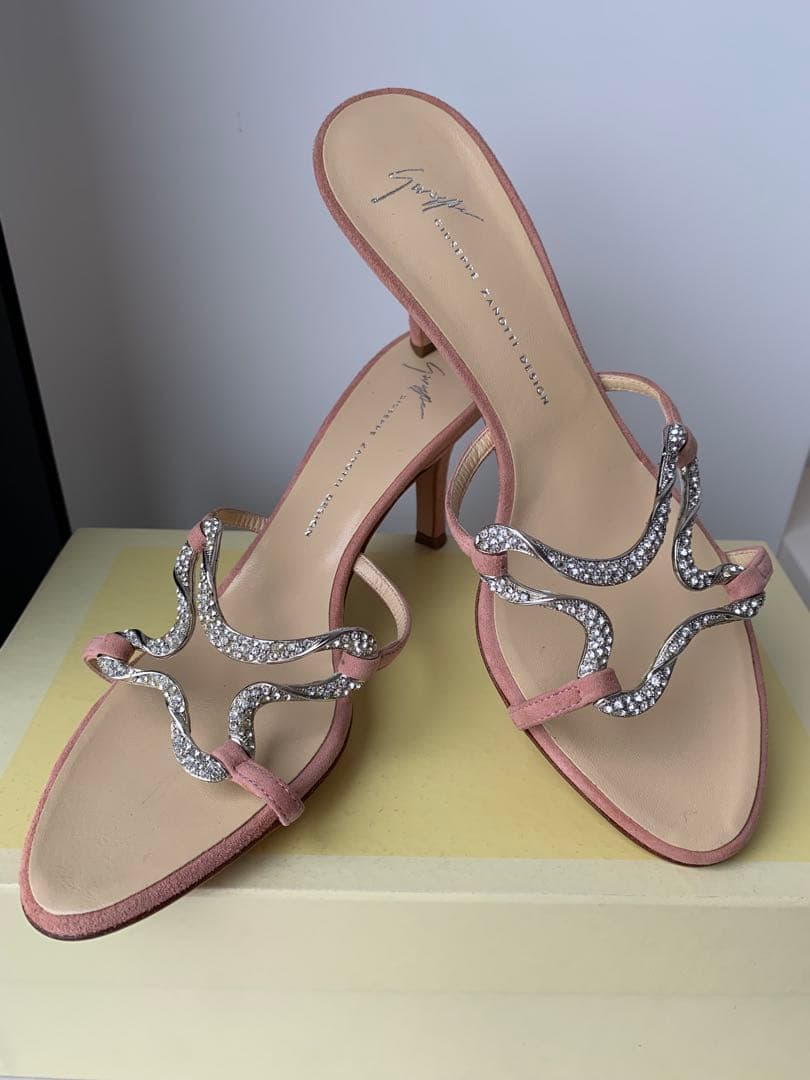 Giuseppe Zanotti ジュゼッペザノッティ ビジューミュール