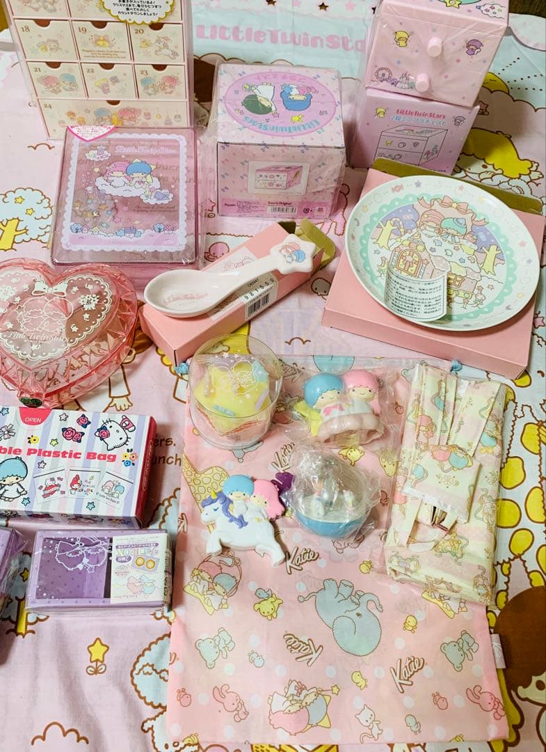 S*O様 リトルツインスターズ キキララ キキ＆ララ プラチェスト他まとめ売り