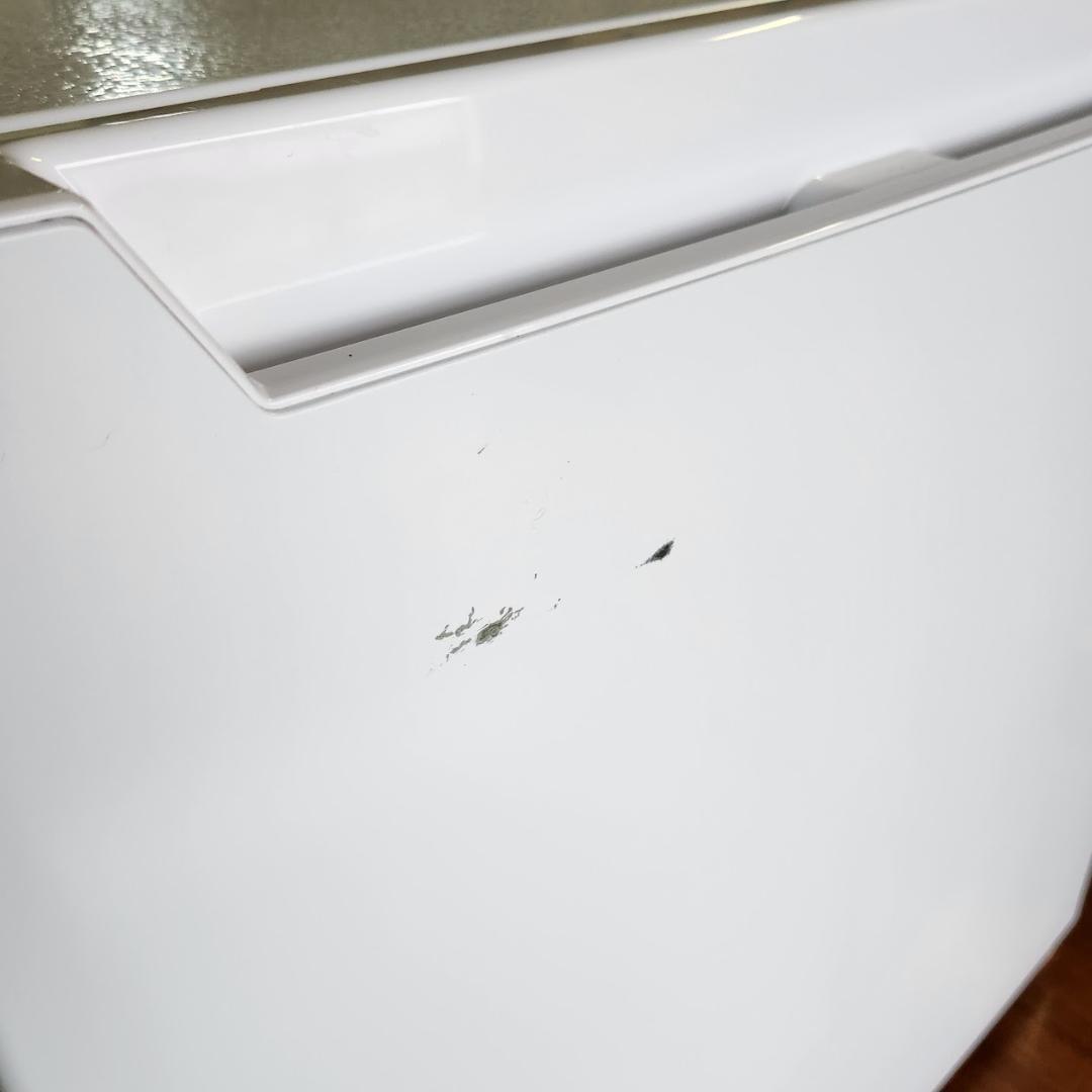 美品 小型冷蔵庫 46L REFAGE 2024年製 YRZ-CO5L　1ドア