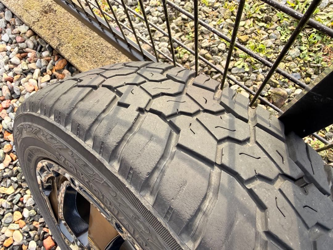 商品② MAD CROSS GRACE GEOLANDAR X-AT