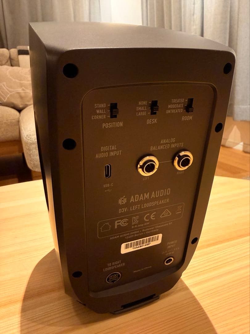 ADAM Audio D3V デスクトップモニタースピーカー ペア（美品）