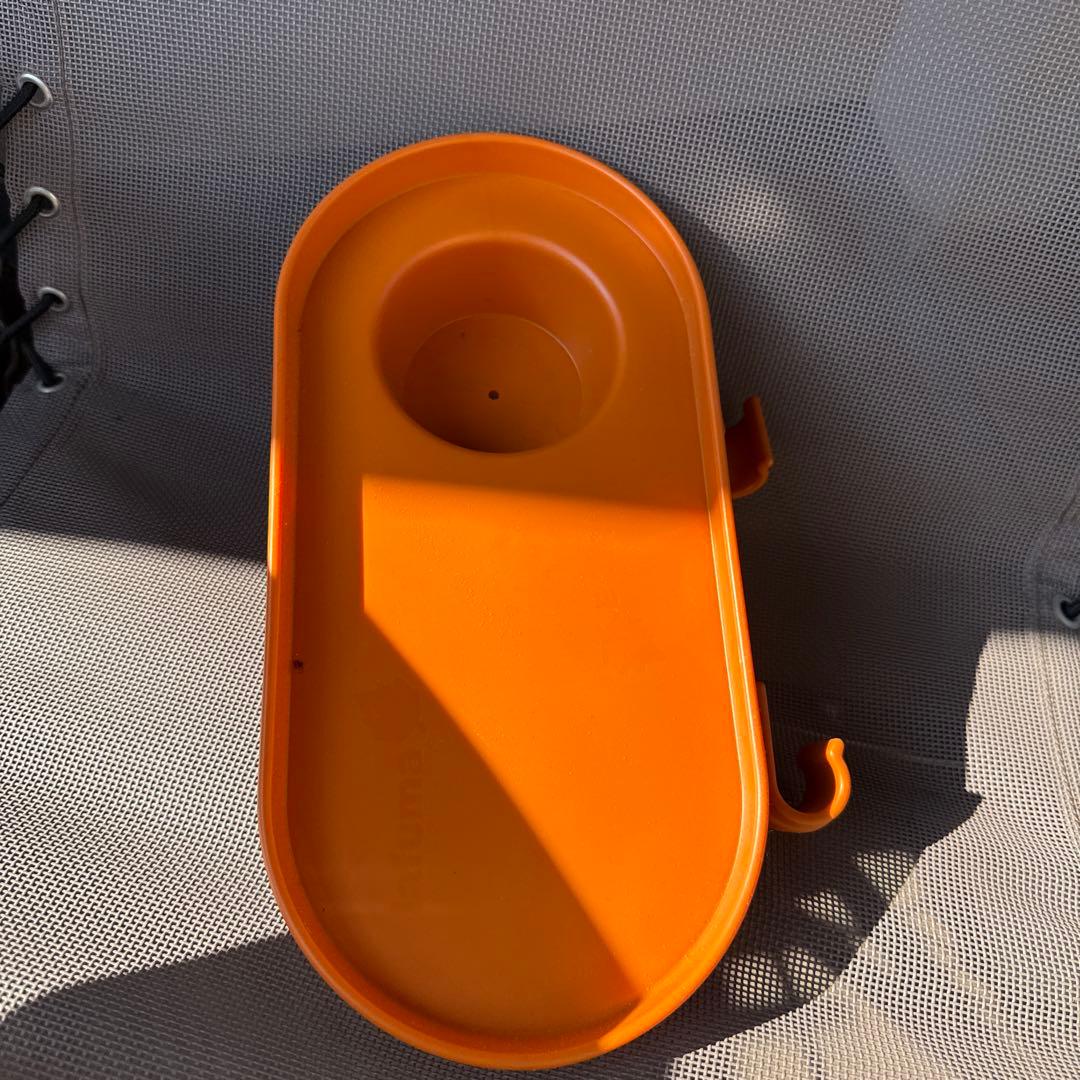 ラフマ　インフィニティリクライニングチェア ベージュ　ドリンクホルダー付き