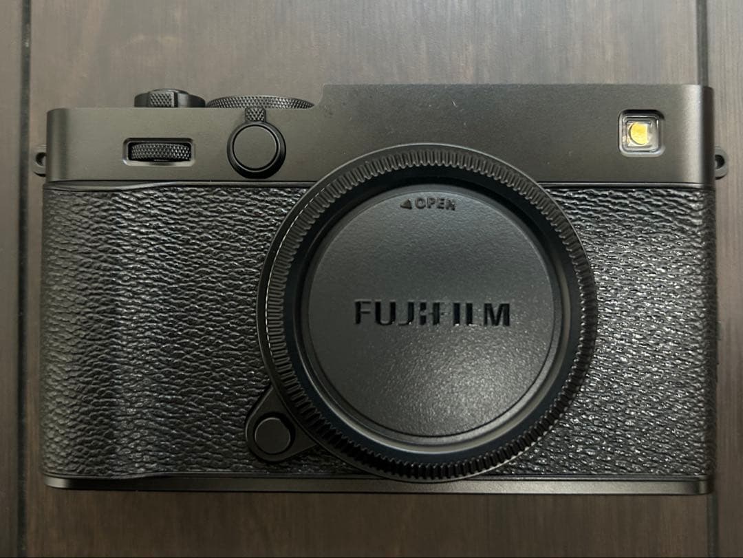 Fujifilm X-E5 ブラック+予備バッテリー&チャージャーセット保証書付