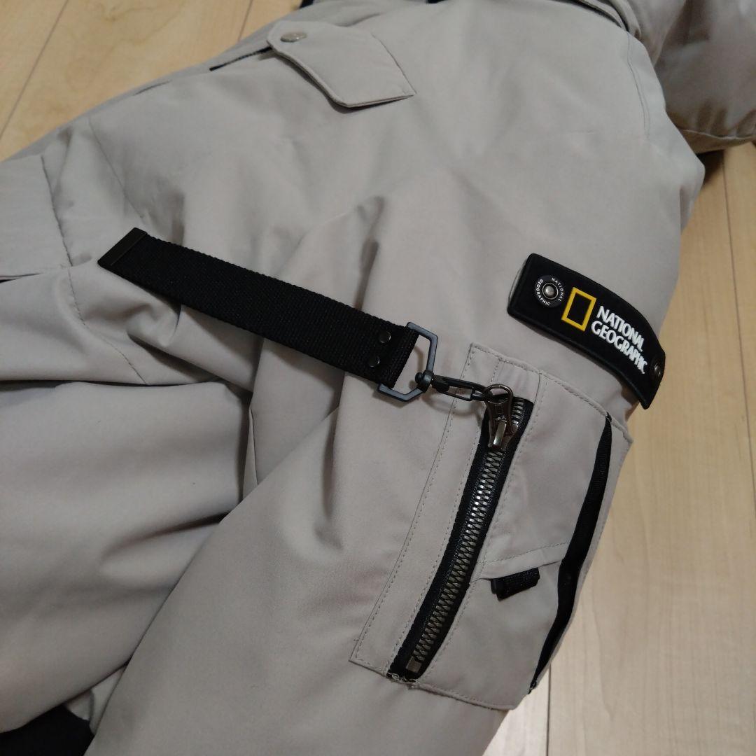 NATIONAL　GEOGRAPHICダウンジャケット