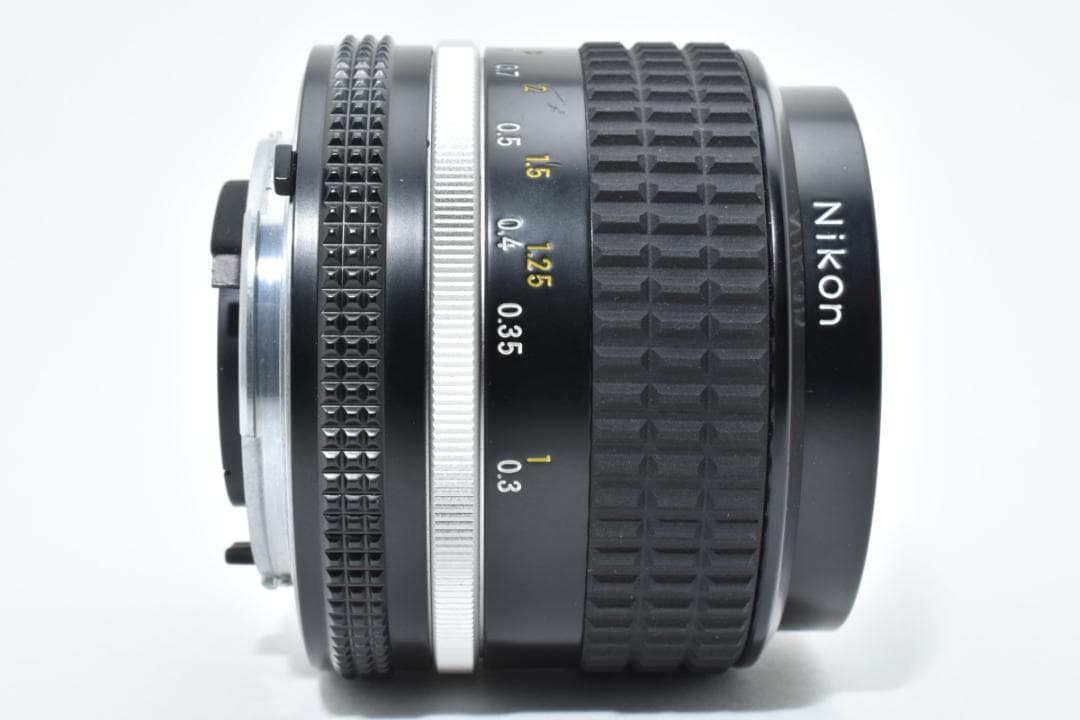 レンズ(単焦点) Nikon Ai-s Nikkor 35mm f/2 L0367