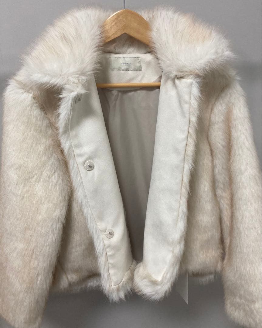 ounceアイボリー ファーコート ショート丈