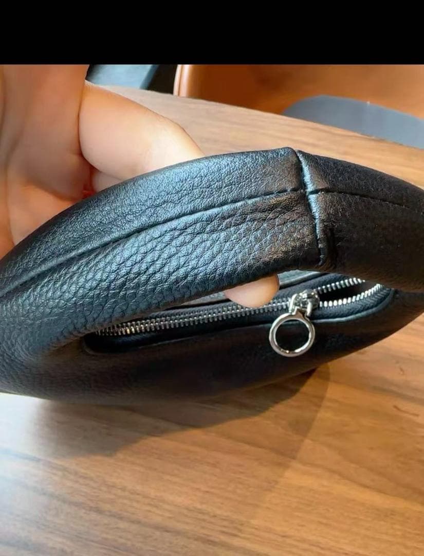 Aeta ブラックレザー ミニハンドバッグ Mサイズ