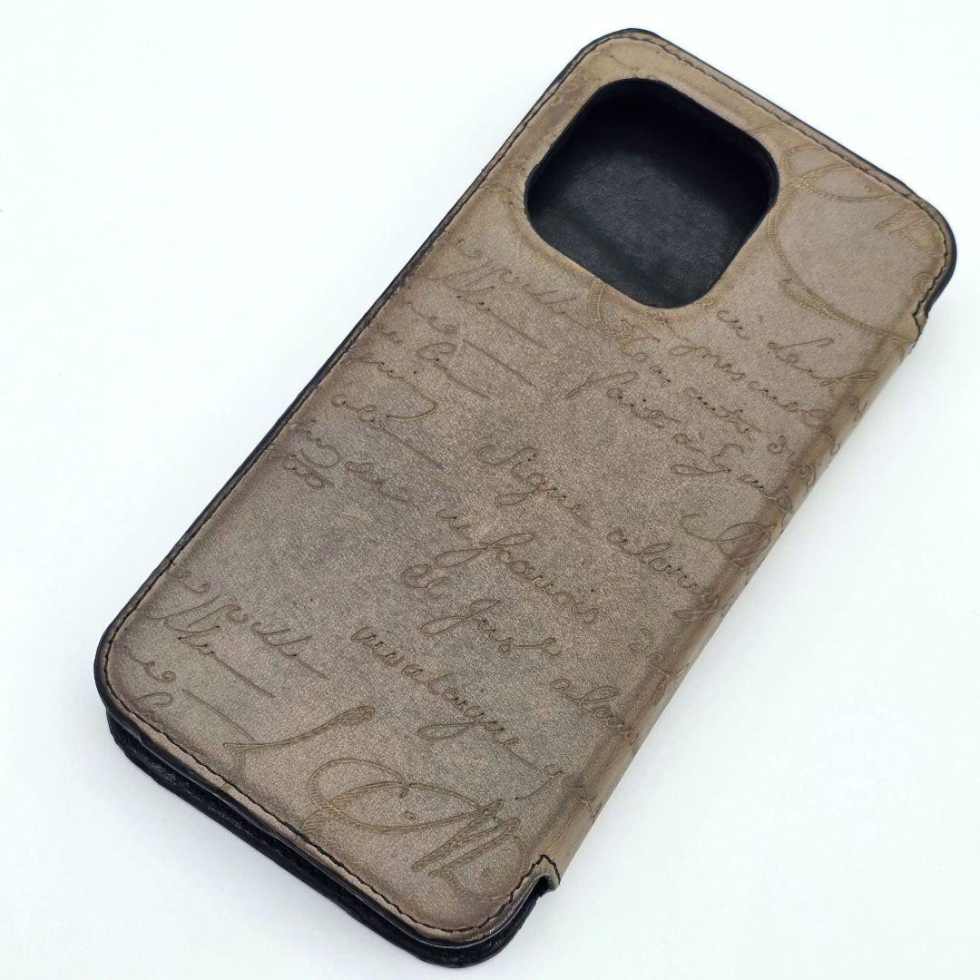 Berluti iphone16pro 手帳型ケース カリグラフィ レザー