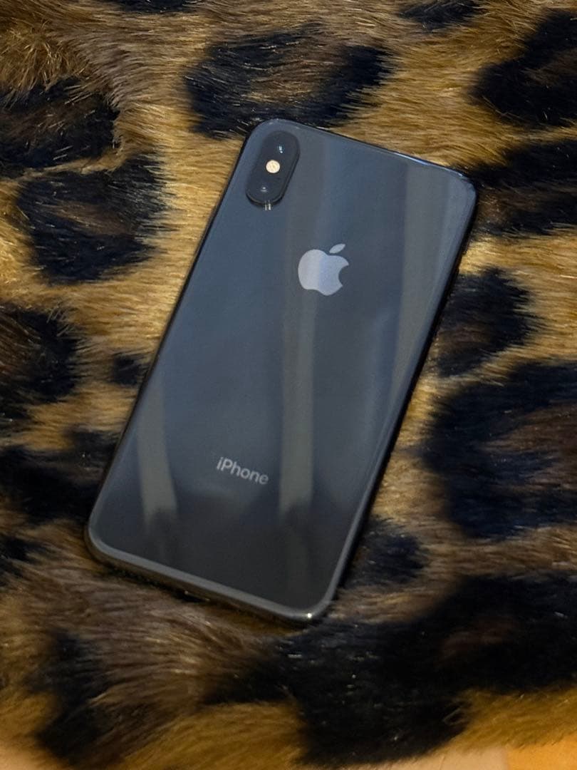 Apple iPhone X スペースグレー 256G