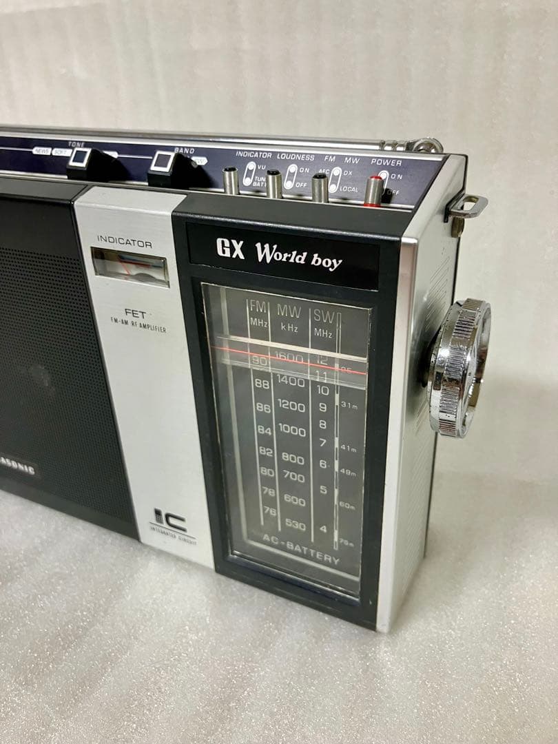 ◆ National ポータブルラジオ GX World Boy RF-858