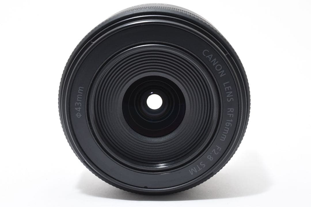 Canon RF 16mm f/2.8 STM レンズ