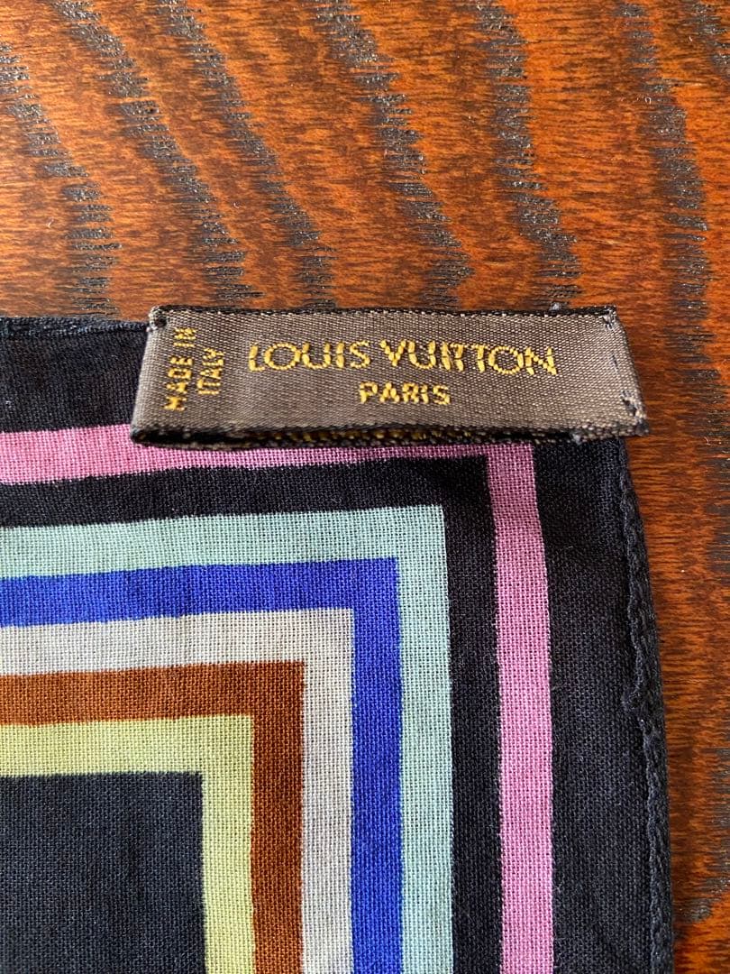 LOUIS VUITTON カラフルロゴパターン☆ブラック/マルチカラー