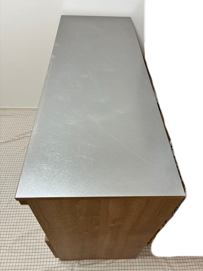 ウニコ　ステンレス天板付き食器棚