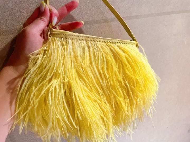 ブルーガールフェザーパーティバッグ