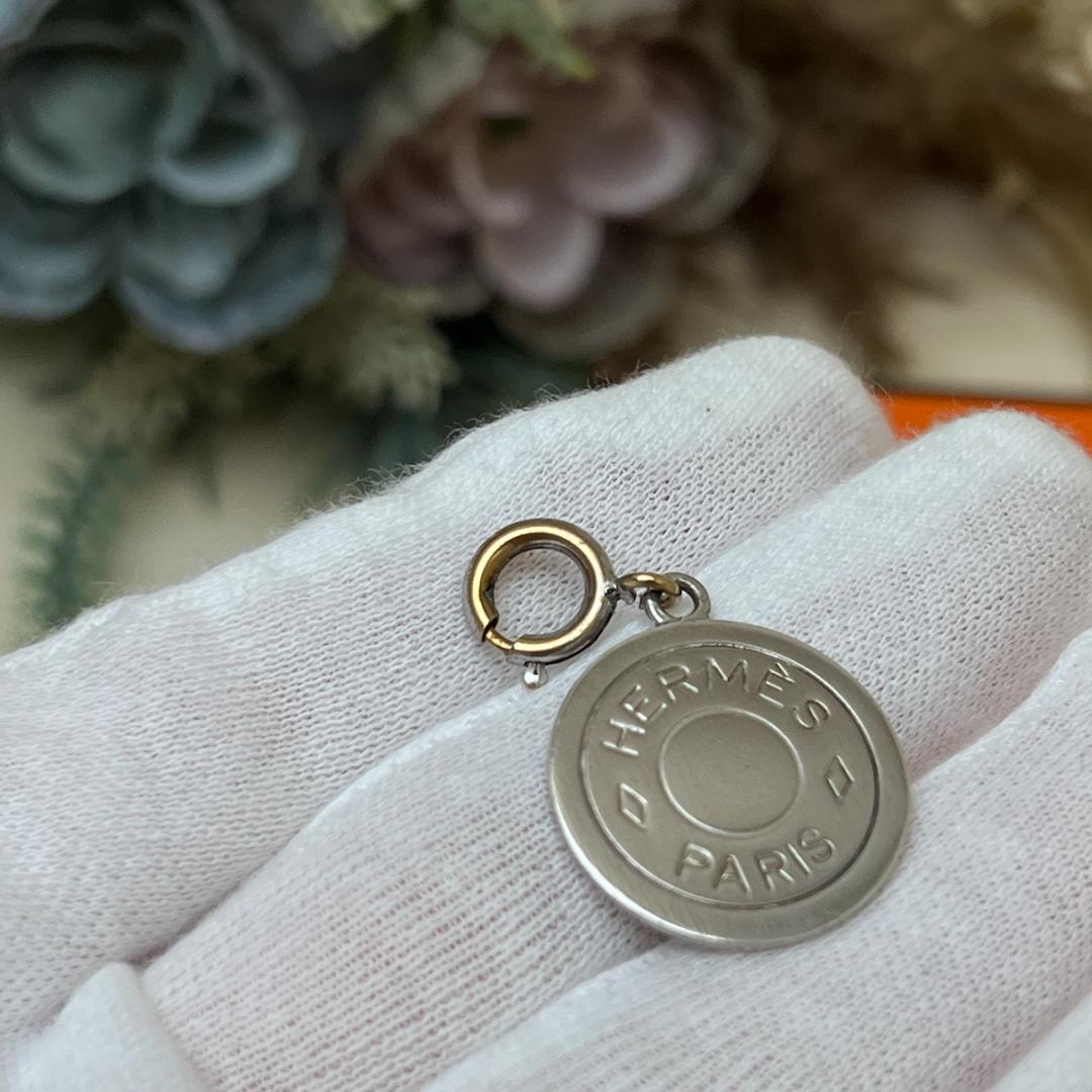 エルメス HERMÈS セリエモチーフ ペンダントトップ チャーム シルバー