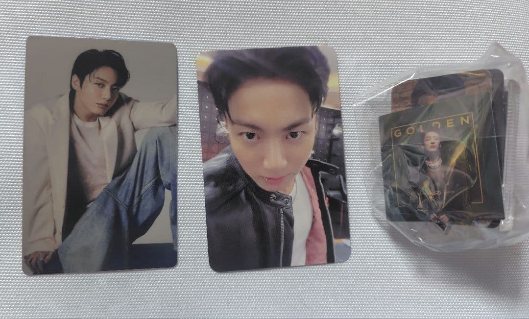 ジョングク　ARMY ZONE トレカ　GOLDENキーホルダー