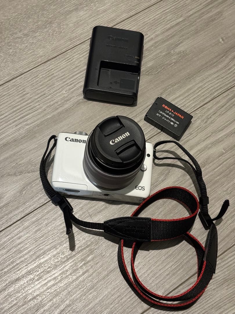 Canon EOS M10ホワイト ミラーレスカメラ 本体