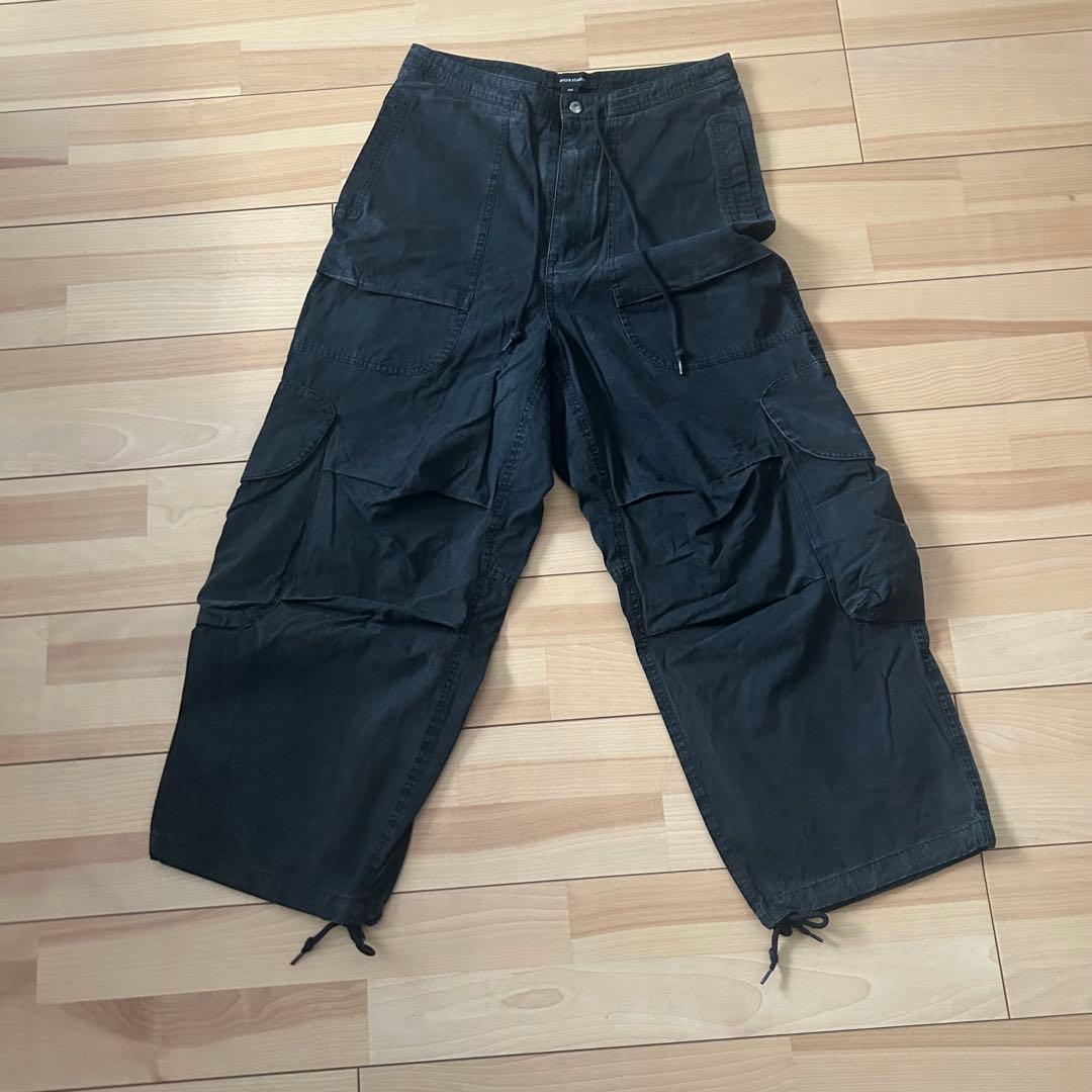エンタイアスタジオ ナイロンブラックカーゴパンツ