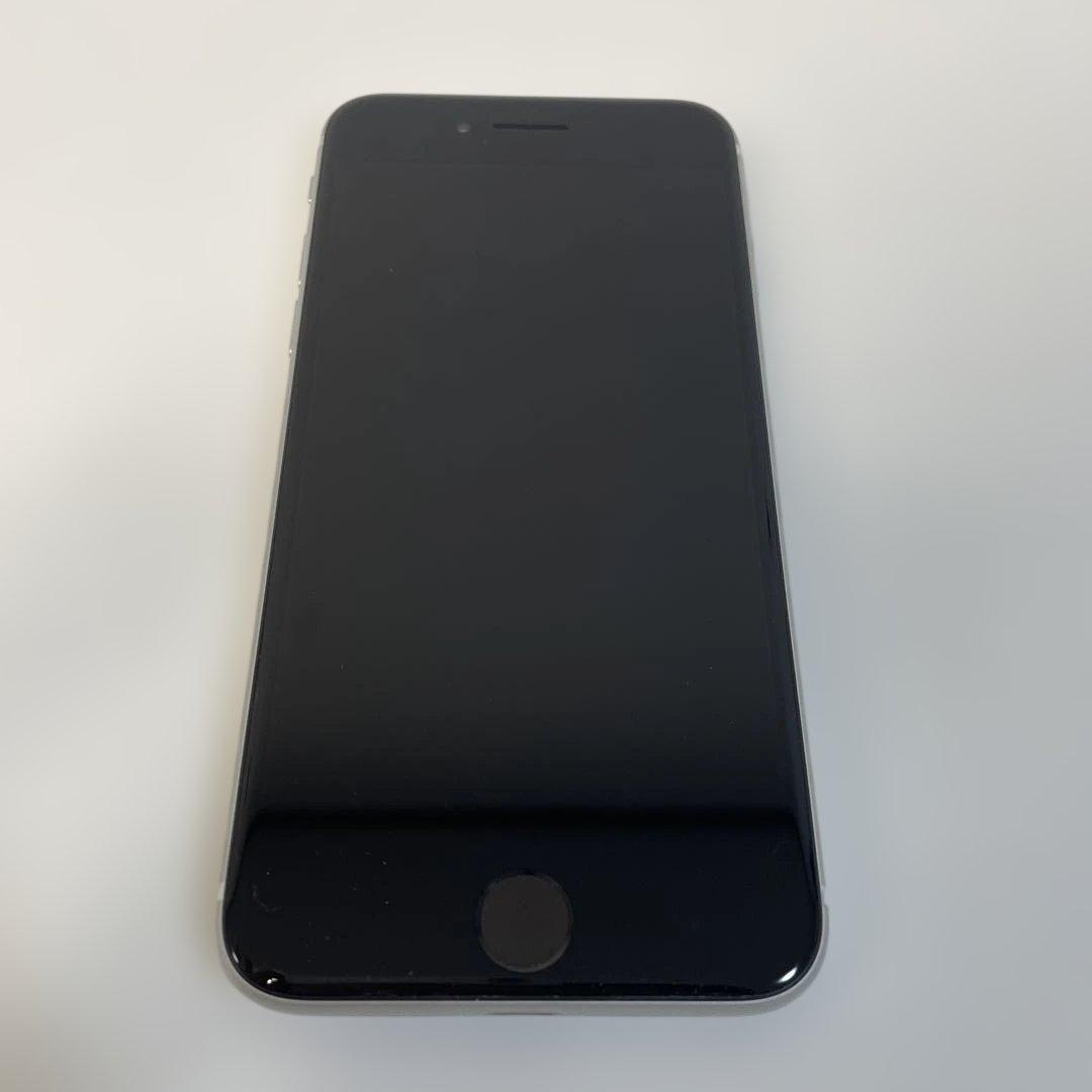 Apple iPhone SEブラック 本体