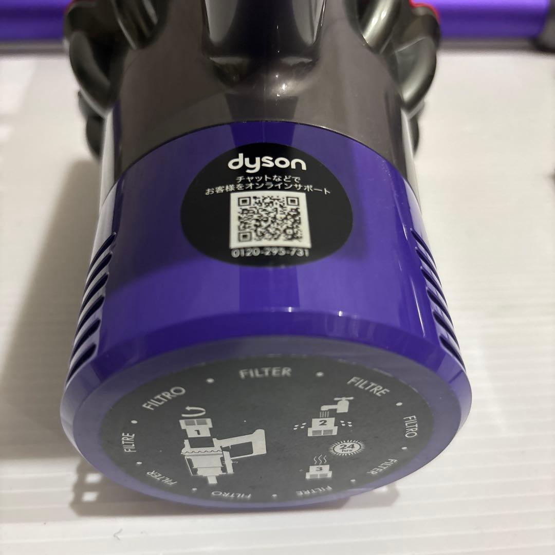 Dyson Cyclone V10 掃除機 本体＋付属品多数 動作確認済