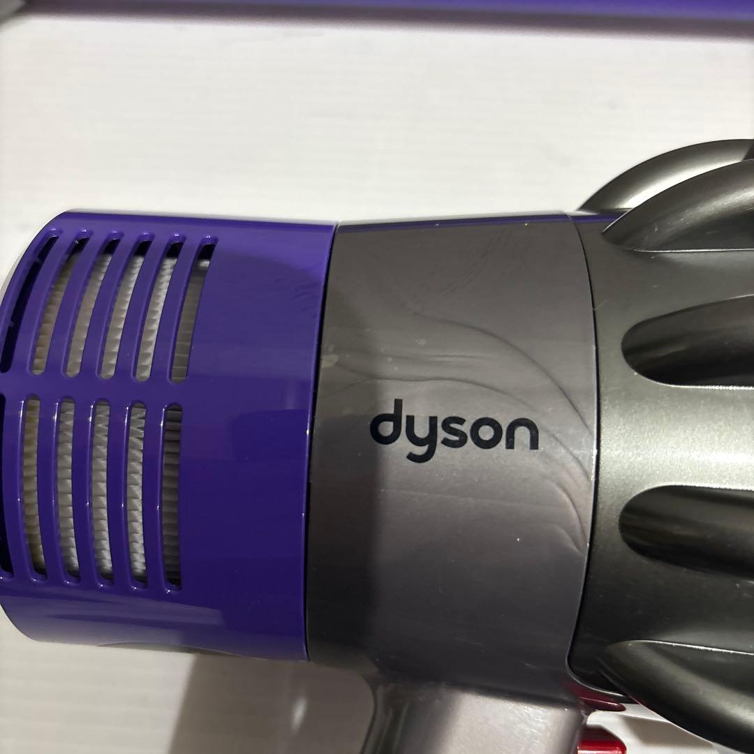Dyson Cyclone V10 掃除機 本体＋付属品多数 動作確認済
