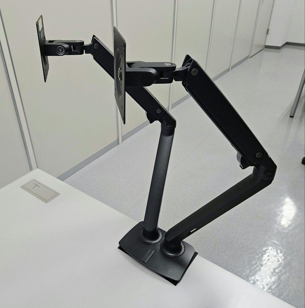 デュアルモニターアーム