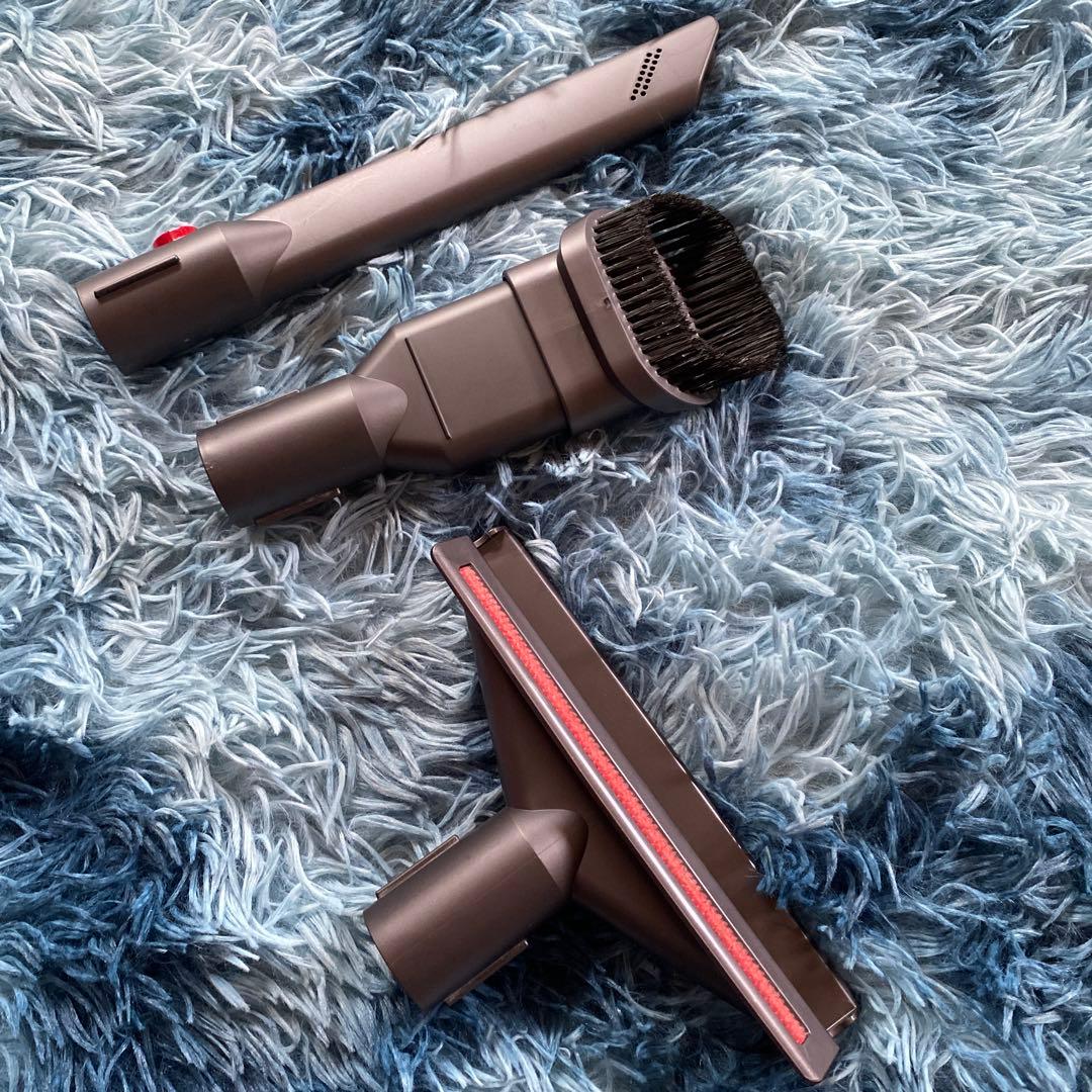 ★とと★ダイソン Digital Slim Fluffy SV18