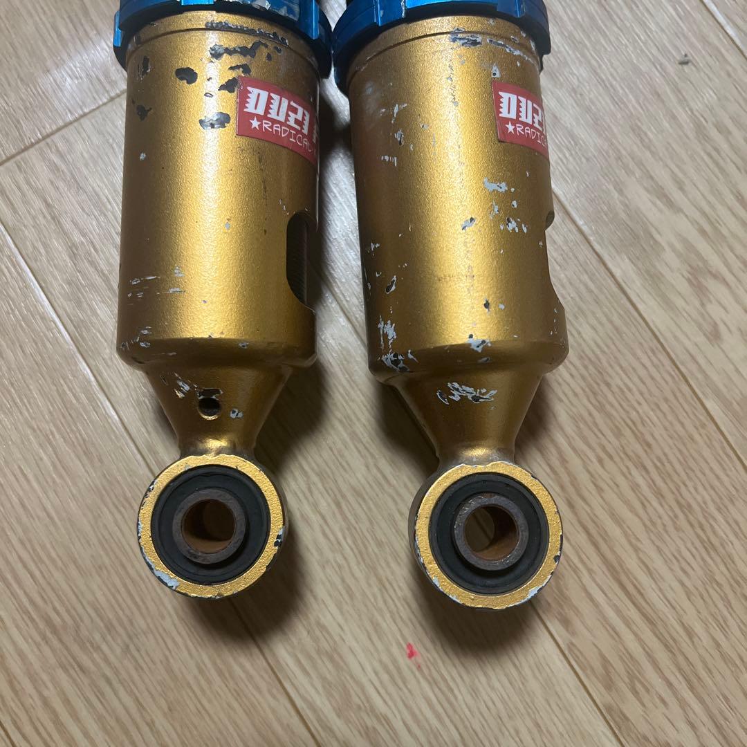 オウジファクトリー　リアショック　エブリイ