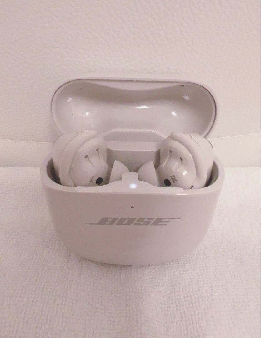 BOSE QuietComfort Earbuds Ⅱホワイトワイヤレスイヤホン
