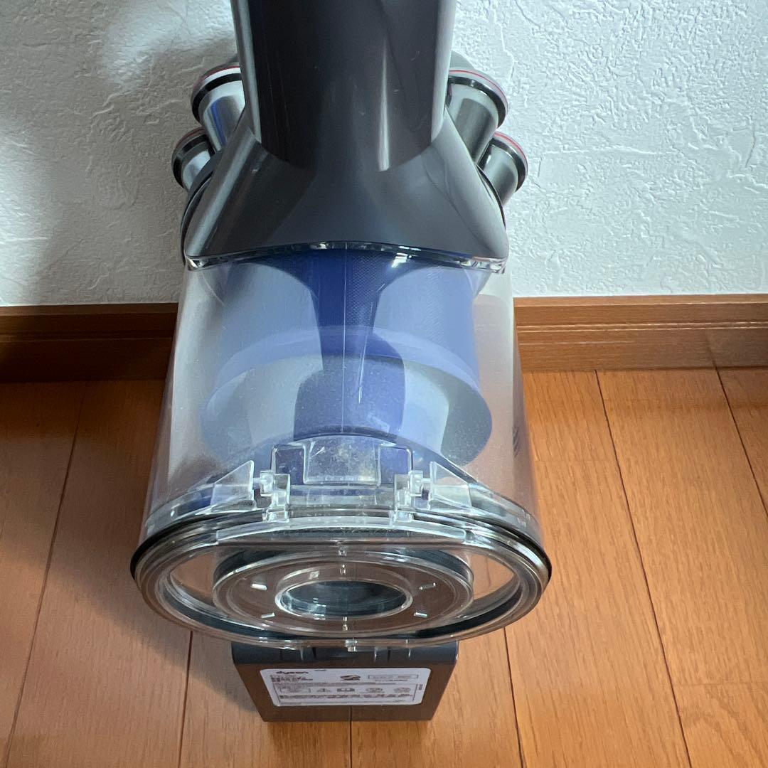 【美品】dyson v6 fluffy コードレス掃除機☆
