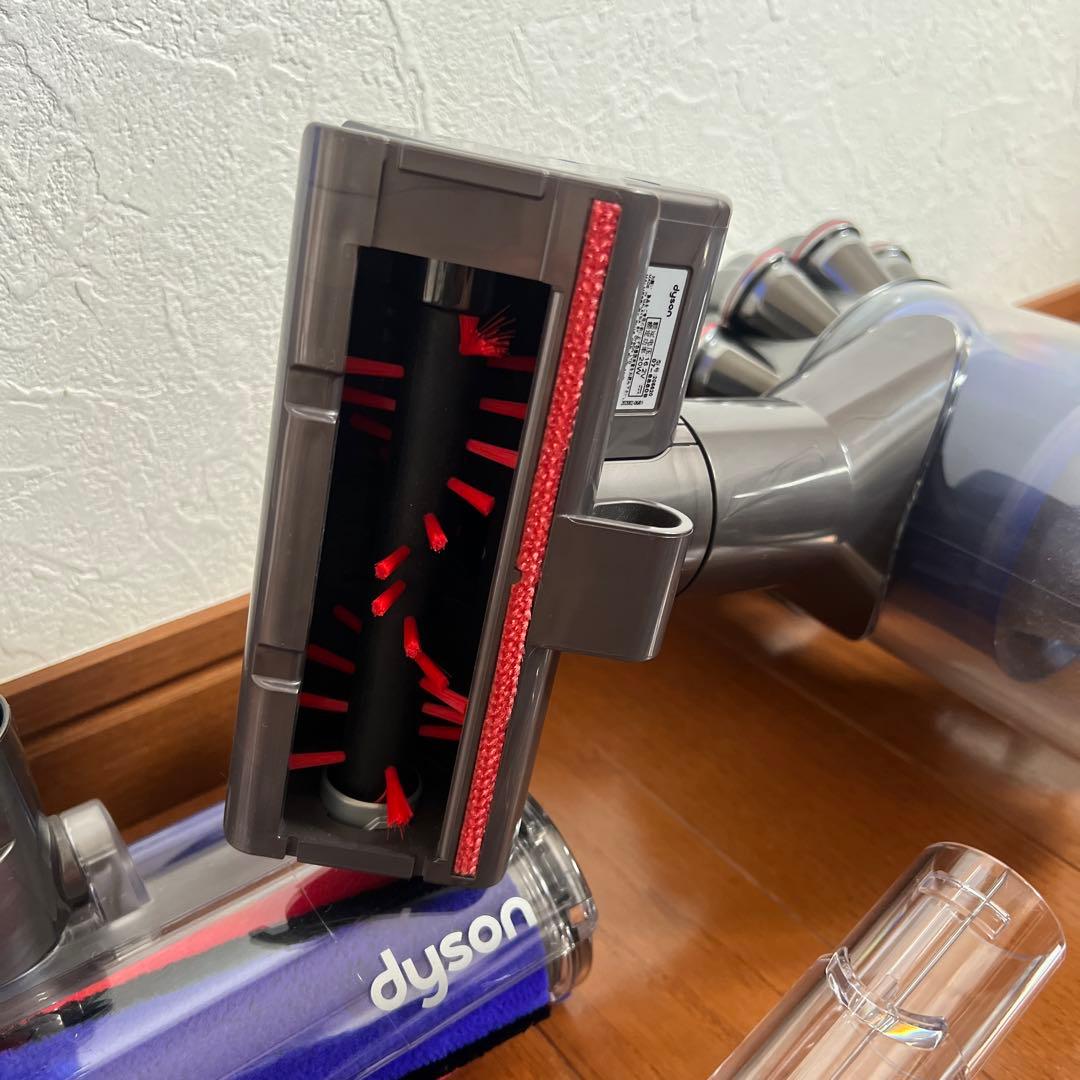 【美品】dyson v6 fluffy コードレス掃除機☆