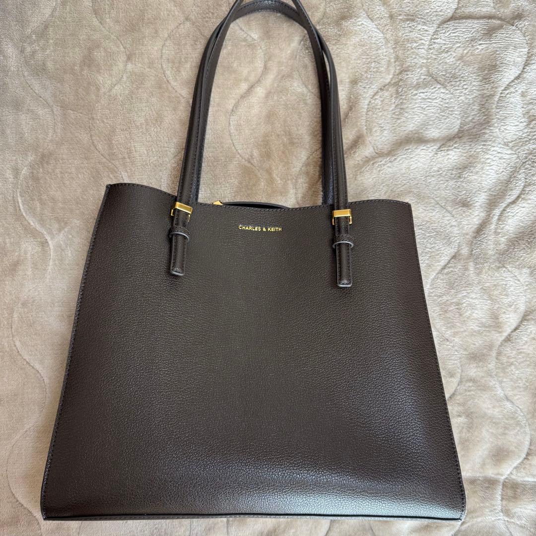 《最終値下》CHARLES & KEITH トートバッグ ビジネスバッグ