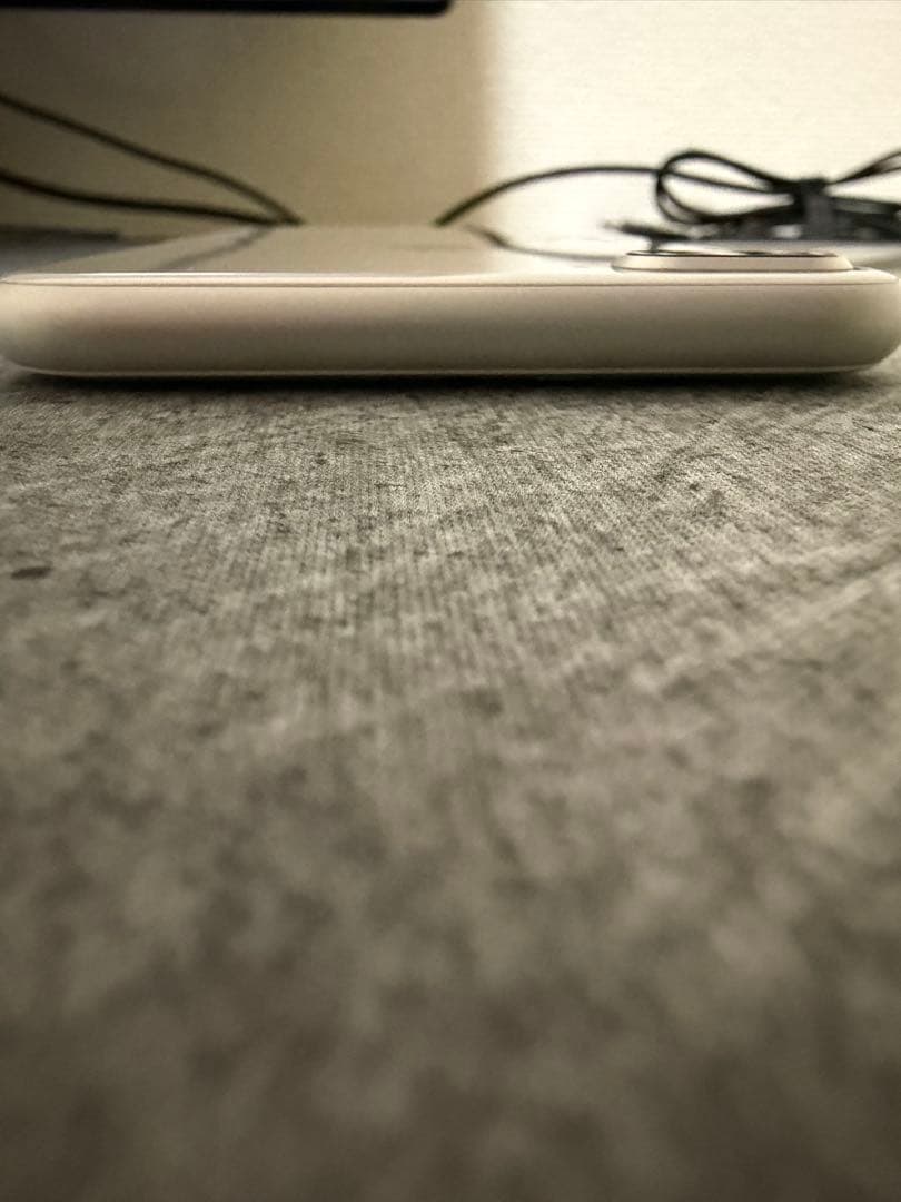 【フィルム1枚おまけ】iPhone8 Plus シルバー 64GB SIMフリー