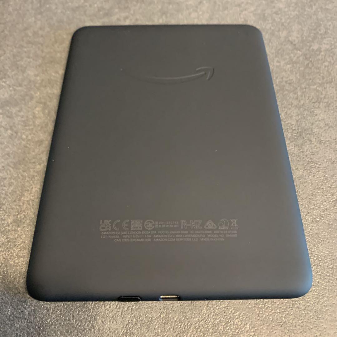 New Kindle Paperwhite (16GB) 7インチディスプレイ