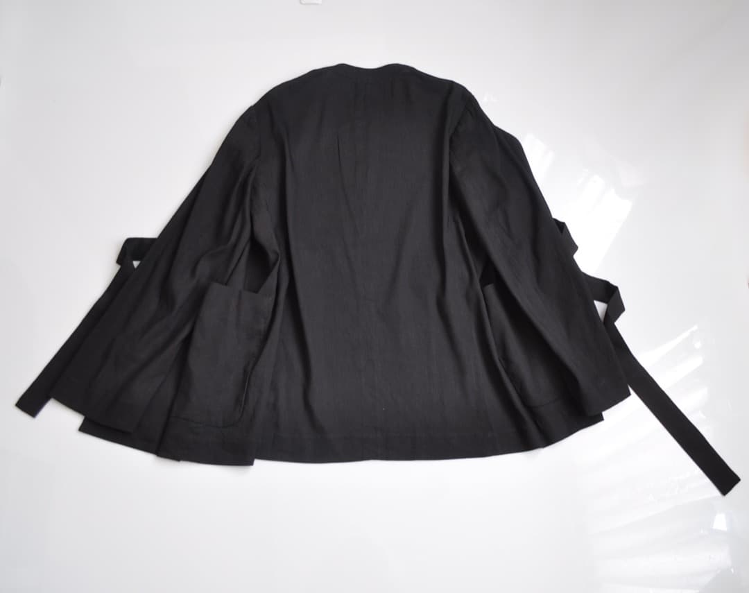 ジョンスメドレー リネン ノーカラージャケット ウエストベルト付 黒 麻