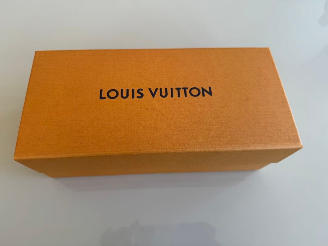 ルイヴィトン ホライゾンホワイト ワイヤレスイヤホン QAB020