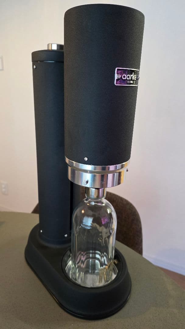 美品✨最上位機種 aarke 炭酸水メーカー Carbonator Pro