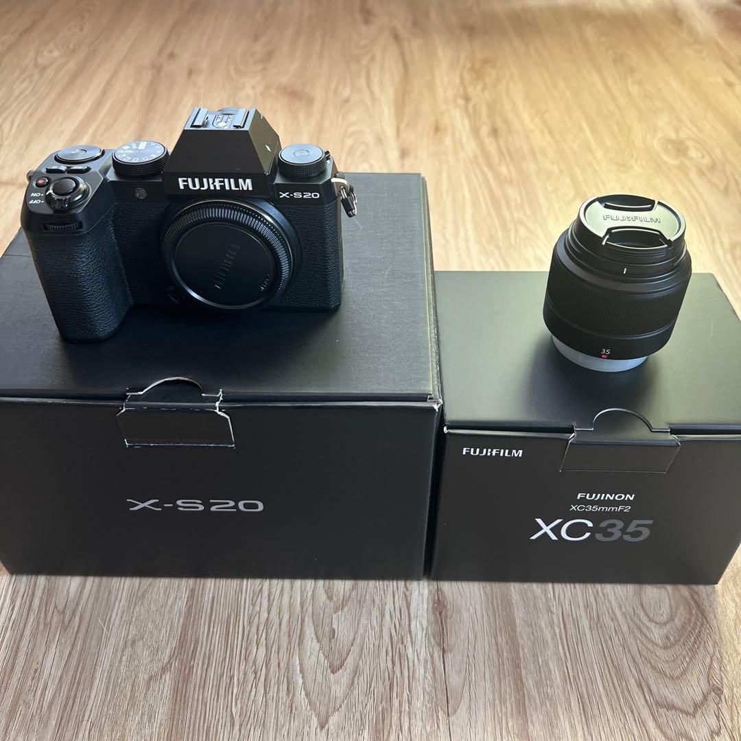 FUJIFILM X-S20 ／ FUJINON XC35mmF2