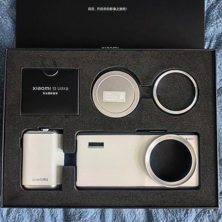 カメラキット付きxiaomi 13Ultra　限定オレンジ16/512GB