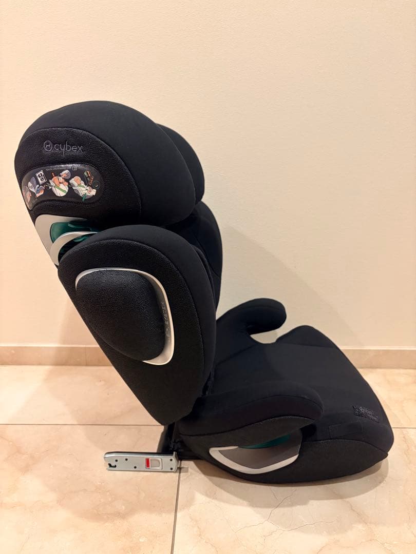 Cybex ジュニアシート SOLUTION Z I-FIXブラック