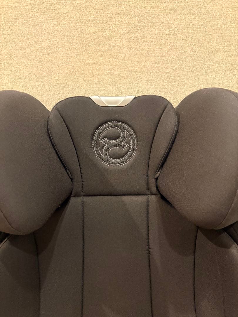 Cybex ジュニアシート SOLUTION Z I-FIXブラック