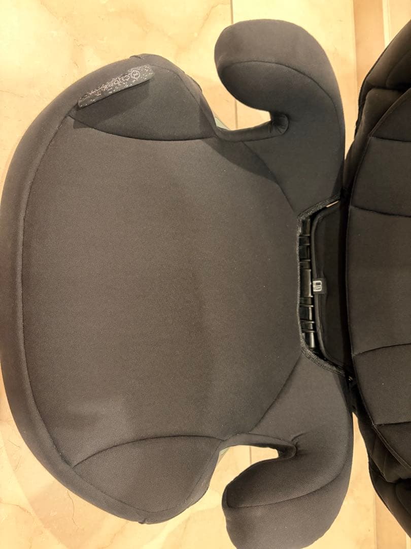 Cybex ジュニアシート SOLUTION Z I-FIXブラック