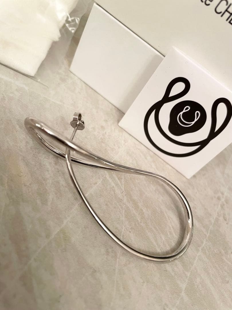 【極美品】シャルロットシェネ／ニードルフープピアス／左右片耳用【希少シルバー】