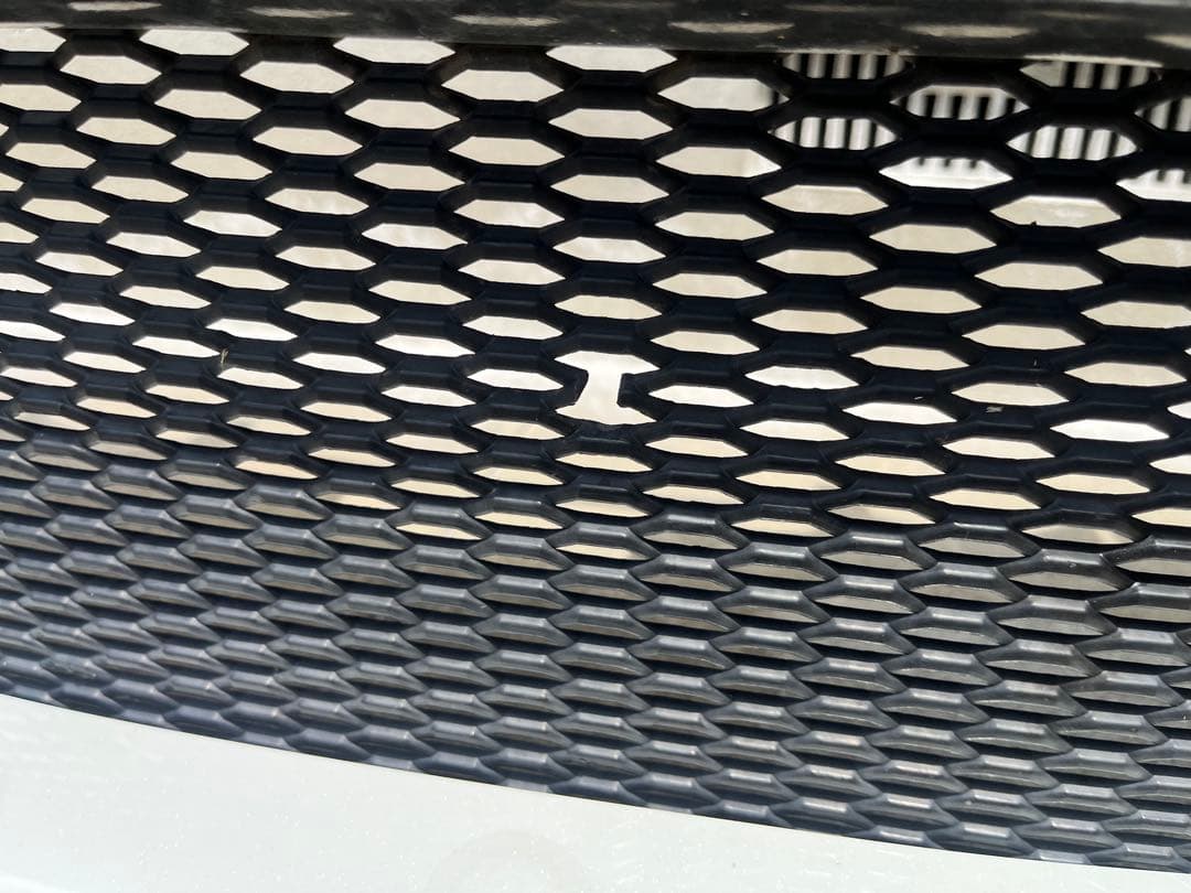 シルクブレイズ　フロントバンパー ヴォクシー80系りっぷとん