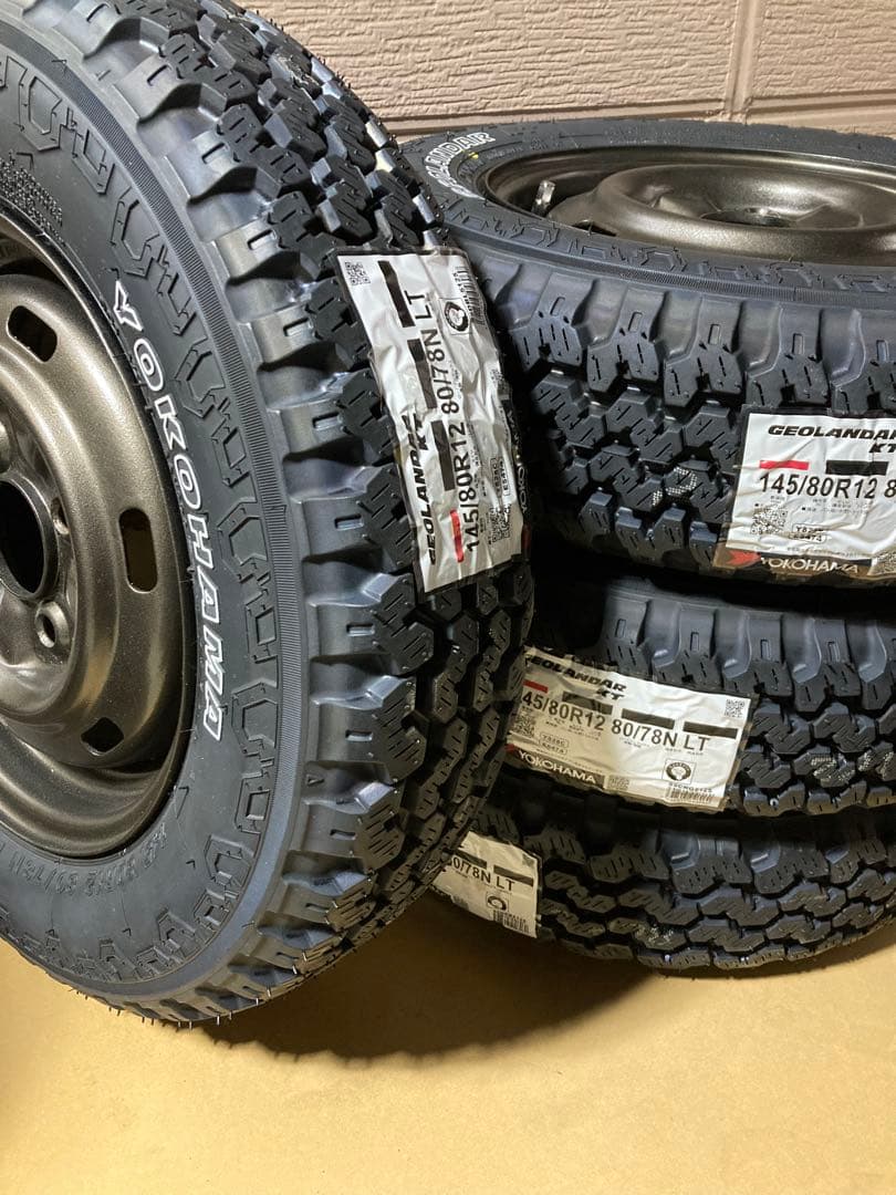 145/80r12 送料込み ゴツゴツタイヤ オールシーズン4本ホイールセット